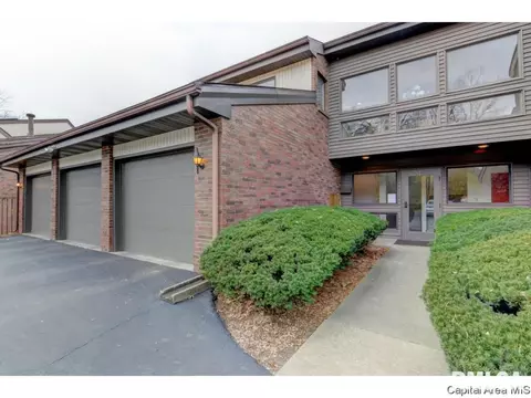 2012 Jeanette Ln UNIT D, Springfield, IL 62702 photo 1