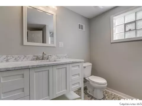3246 S 1st, Springfield, IL 62703 photo 17