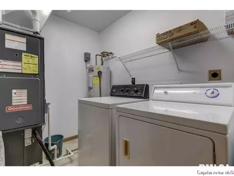1825 N 14th St, Springfield, IL 62702 photo 9