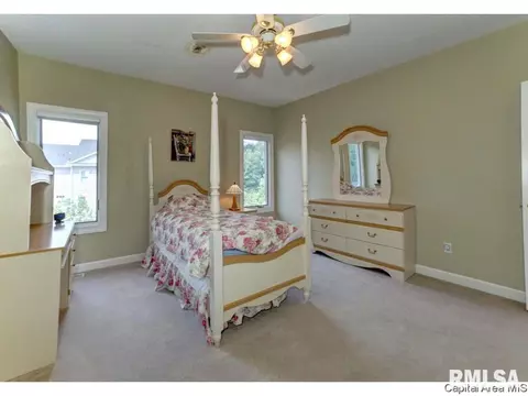 6205 Mackenzie Pl, Springfield, IL 62711 photo 18