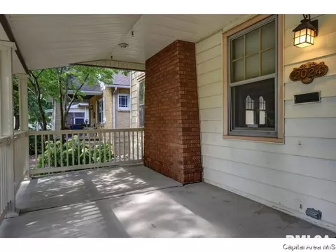 2024 S State St, Springfield, IL 62704 photo 4