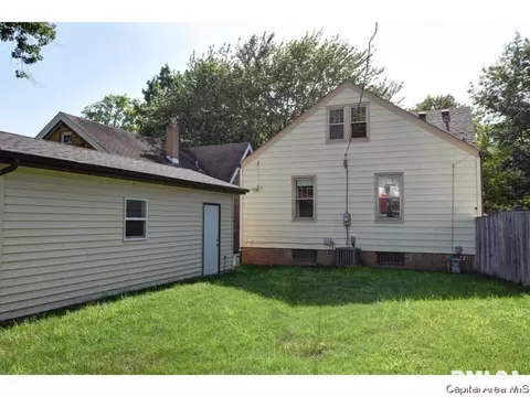 2024 S State St, Springfield, IL 62704 photo 7