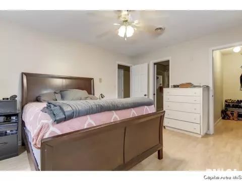 111 Mesa Rd, Springfield, IL 62702 photo 7