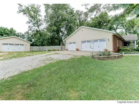 3180 White Timber Rd, Springfield, IL 62712 photo 18