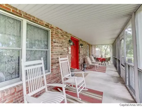 3180 White Timber Rd, Springfield, IL 62712 photo 2