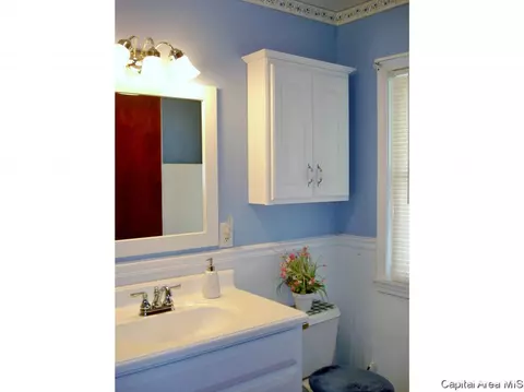 609 W Martin Street St, Abingdon, IL 61410 photo 25