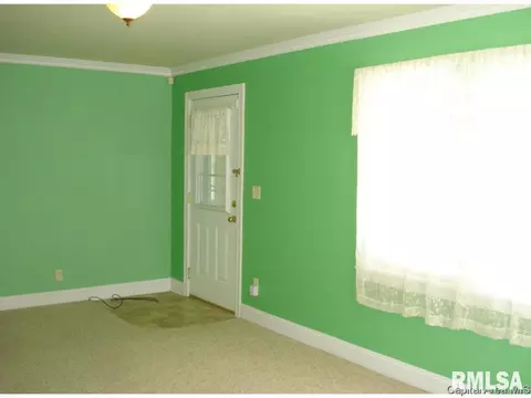 609 W Martin Street St, Abingdon, IL 61410 photo 12