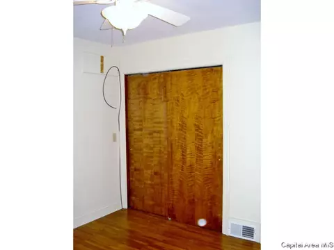 609 W Martin Street St, Abingdon, IL 61410 photo 30