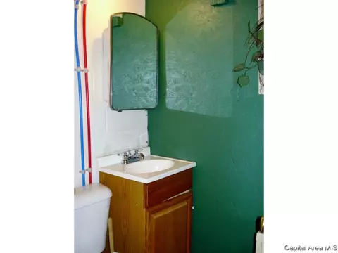 609 W Martin Street St, Abingdon, IL 61410 photo 35