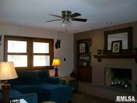 53 Pinehurst Dr, Springfield, IL 62704 photo 8
