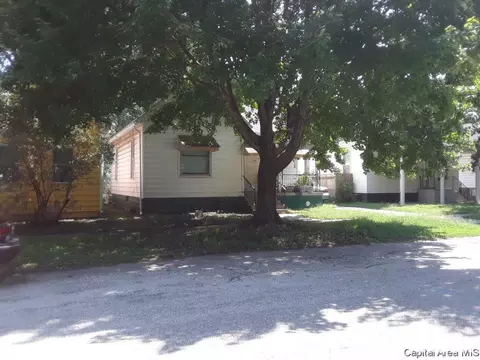 926 N 14th St, Springfield, IL 62702 photo 1