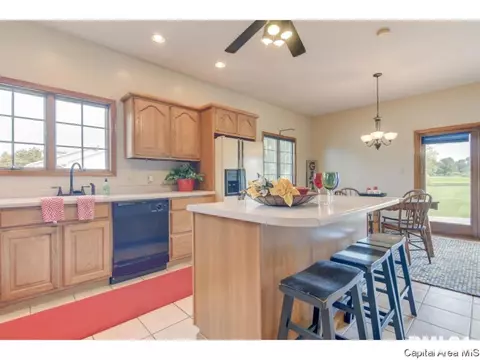 3950 Rochester Rd, Springfield, IL 62712 photo 12