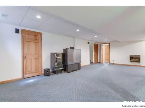 3950 Rochester Rd, Springfield, IL 62712 photo 32