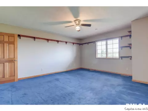 3950 Rochester Rd, Springfield, IL 62712 photo 27