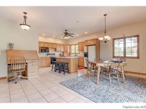 3950 Rochester Rd, Springfield, IL 62712 photo 10