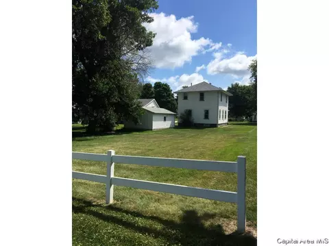 519 S Main, Abingdon, IL 61410 photo 3
