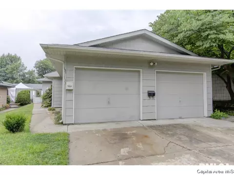 133 N Douglas Ave, Springfield, IL 62702 photo 2