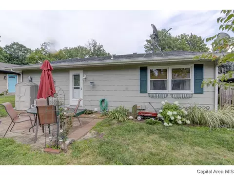 133 N Douglas Ave, Springfield, IL 62702 photo 21