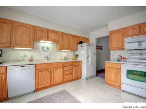 88 Drawbridge Rd, Springfield, IL 62704 photo 12