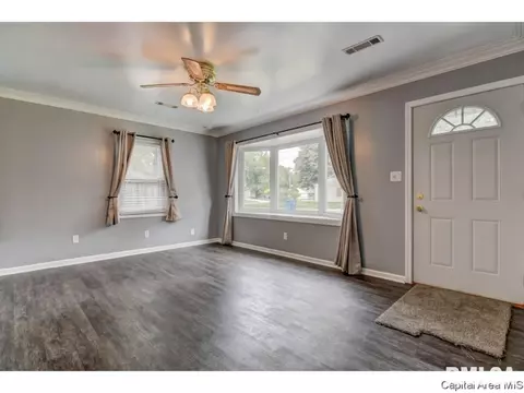 2355 Ramsey, Springfield, IL 62702 photo 2