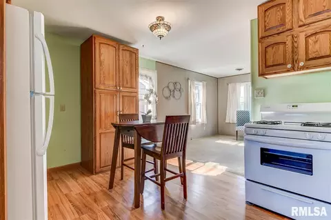 2330 Ramsey Ave, Springfield, IL 62702 photo 9