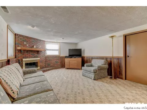 2008 E Black Ave, Springfield, IL 62702 photo 26