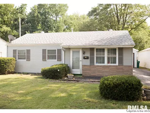 10 Fox Ct, Springfield, IL 62703 photo 1