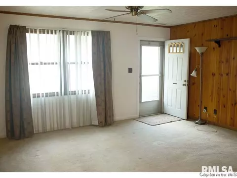 10 Fox Ct, Springfield, IL 62703 photo 2