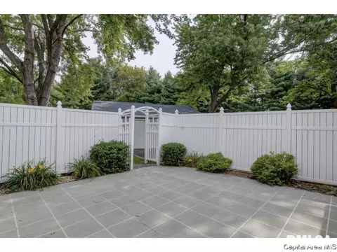 1917 Creighton Ct, Springfield, IL 62703 photo 27
