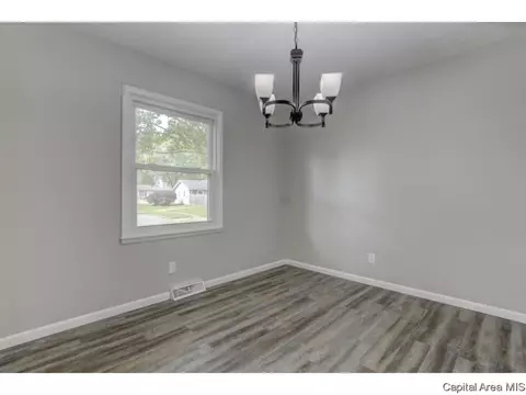 1917 Creighton Ct, Springfield, IL 62703 photo 6