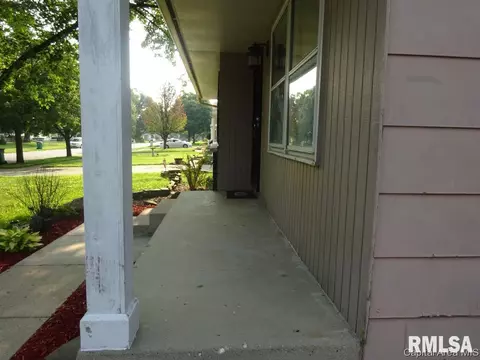 2908 Sherborn Rd, Springfield, IL 62702 photo 5