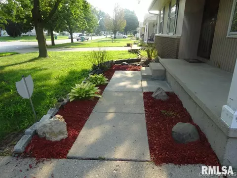 2908 Sherborn Rd, Springfield, IL 62702 photo 4