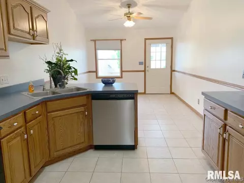 2702 Kitty Hawk, Springfield, IL 62711 photo 17