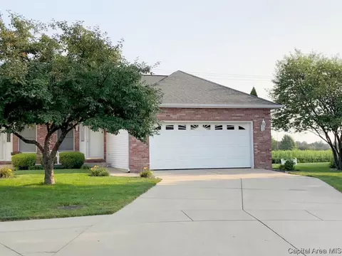 2702 Kitty Hawk, Springfield, IL 62711 photo 2
