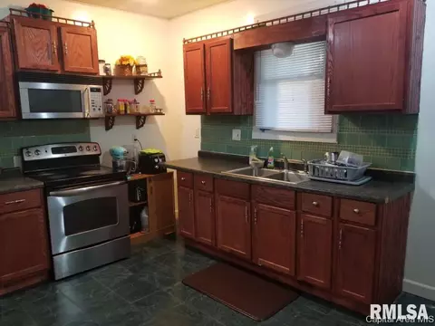 820 S Walnut, Springfield, IL 62704 photo 4