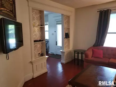 820 S Walnut, Springfield, IL 62704 photo 3