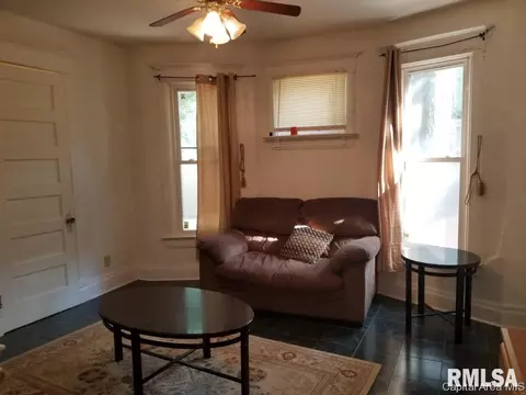 820 S Walnut, Springfield, IL 62704 photo 6