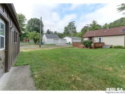 116 N Lincoln Ave, Springfield, IL 62702 photo 28