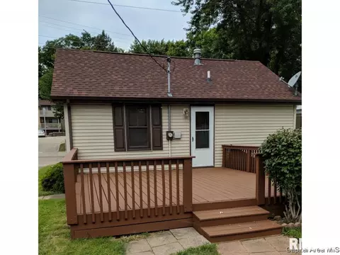 116 N Lincoln Ave, Springfield, IL 62702 photo 4