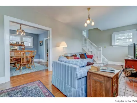 1817 S Walnut St, Springfield, IL 62704 photo 3
