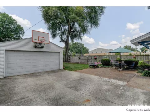 1817 S Walnut St, Springfield, IL 62704 photo 27