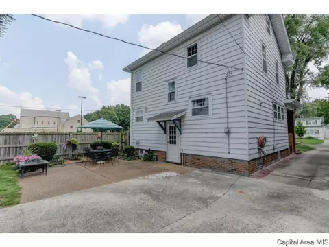 1817 S Walnut St, Springfield, IL 62704 photo 26