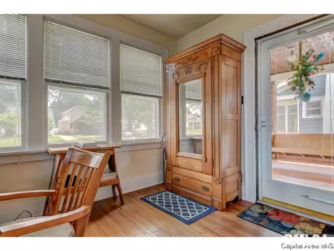 1817 S Walnut St, Springfield, IL 62704 photo 16