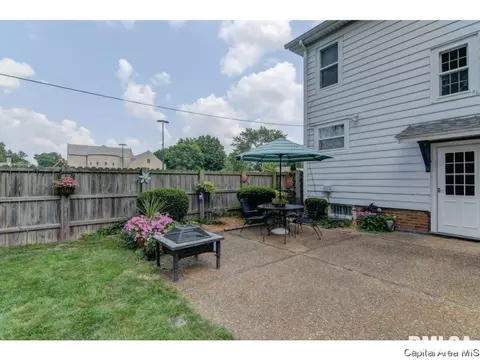 1817 S Walnut St, Springfield, IL 62704 photo 25