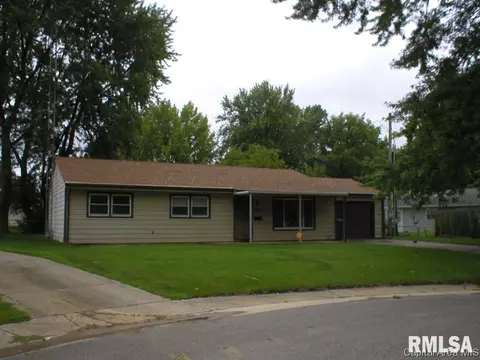 123 Dawn Dr, Springfield, IL 62702 photo 1