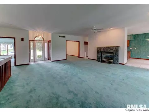 6500 Stonehaven Rdg, Springfield, IL 62711 photo 17