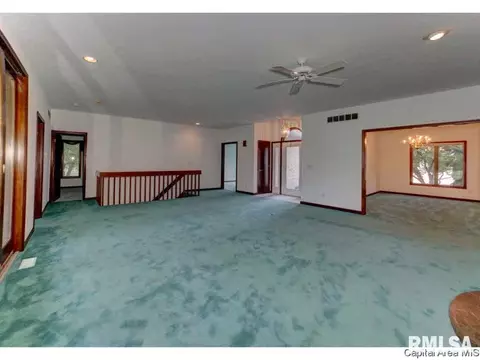 6500 Stonehaven Rdg, Springfield, IL 62711 photo 14