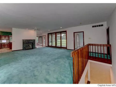 6500 Stonehaven Rdg, Springfield, IL 62711 photo 15