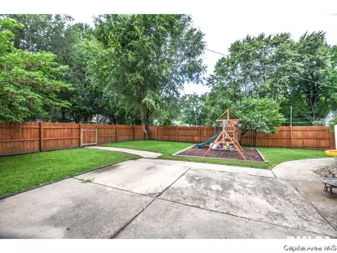 1229 3rd, Springfield, IL 62702 photo 9