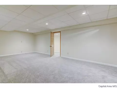 3300 Collingwood Dr, Springfield, IL 62711 photo 31